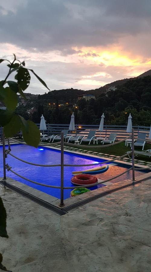 Mediterraneo Resort Parga Ngoại thất bức ảnh